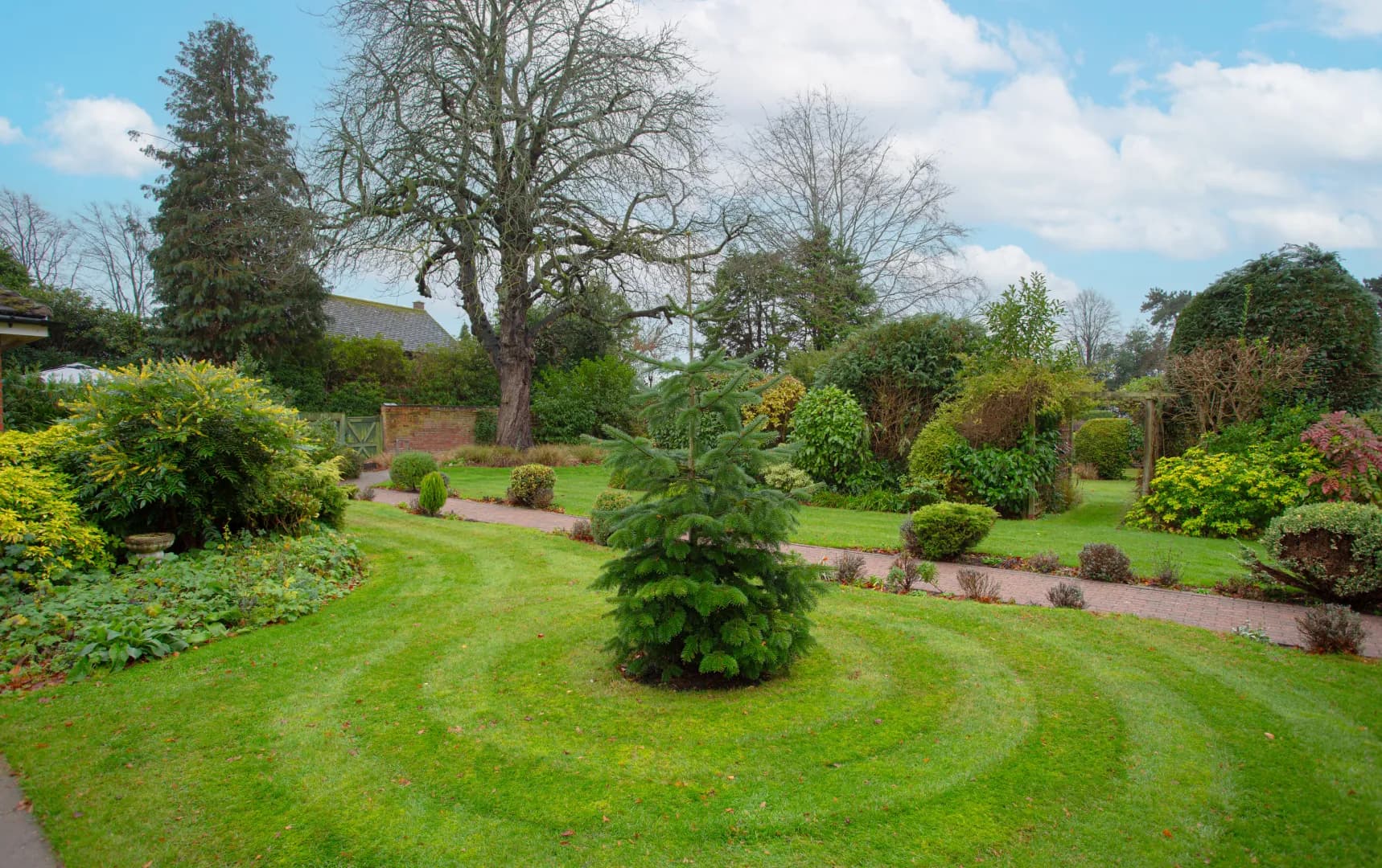 Bilton House