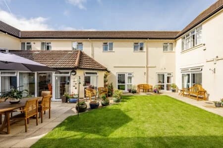Highcliffe Nursing Home