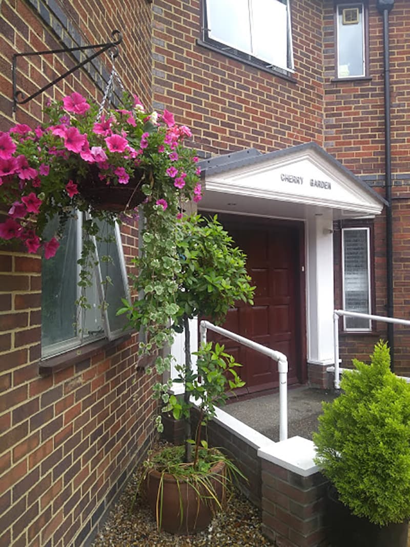 Cherry Garden: photo 1