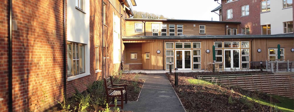 Orchard Place: photo 1