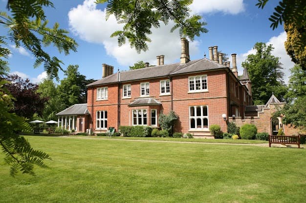 Newstead House