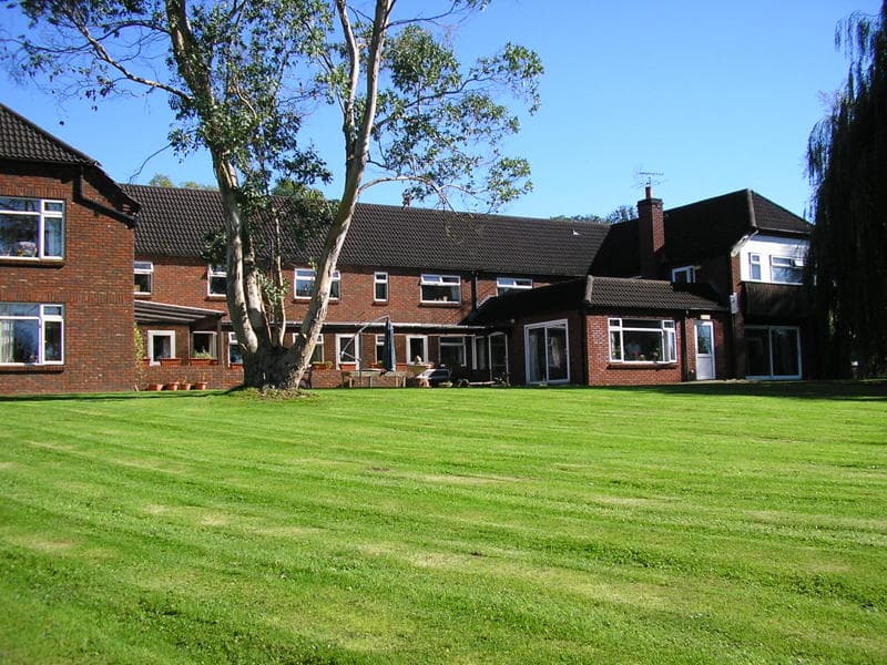 Newstead House
