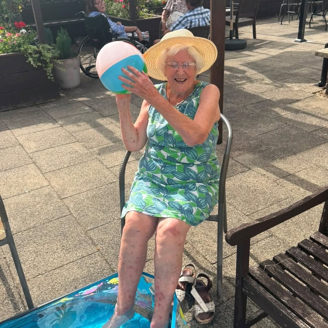 Newstead House