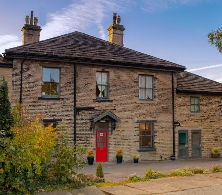 Westfield Manor
