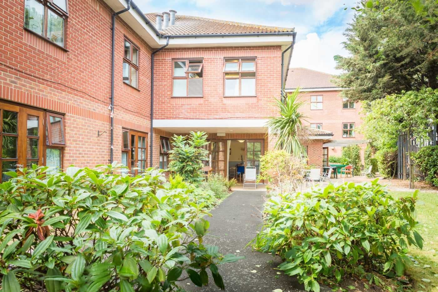 Alexander Court Care Centre
