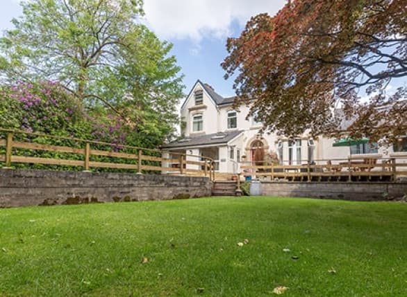 Oldfield Manor