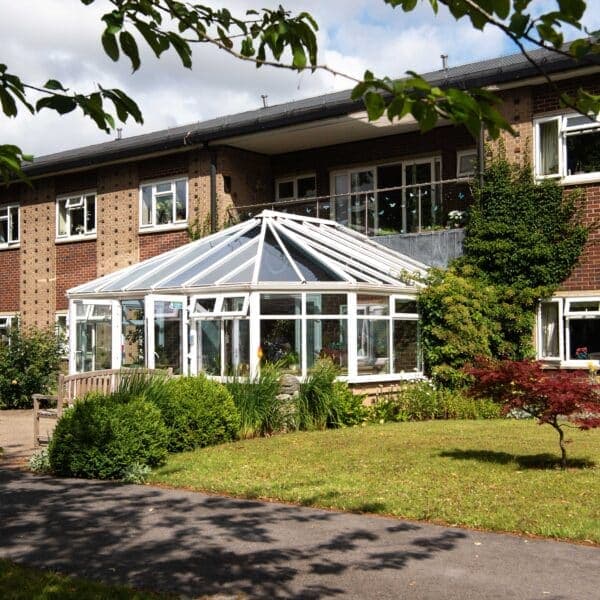 Albert Edward Prince of Wales Court: photo 1