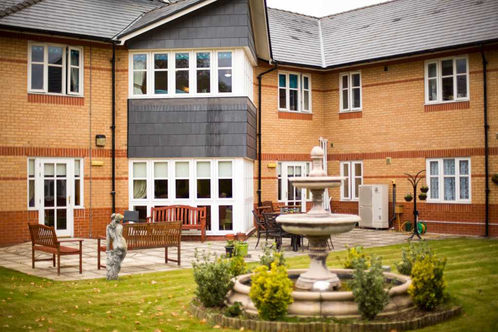 Birch Tree Manor