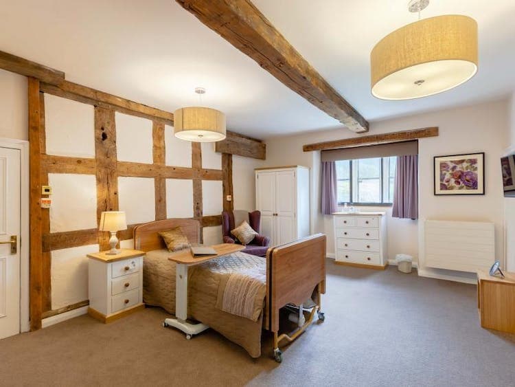 Moreton Hill Care Home