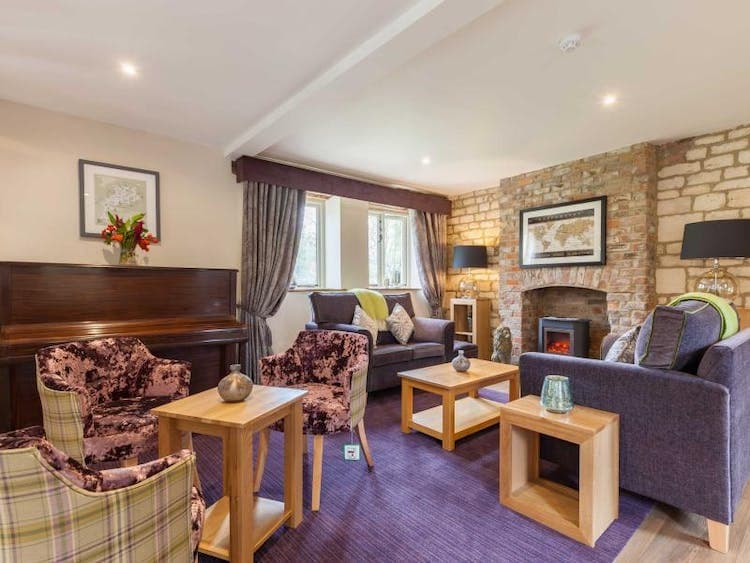 Moreton Hill Care Home