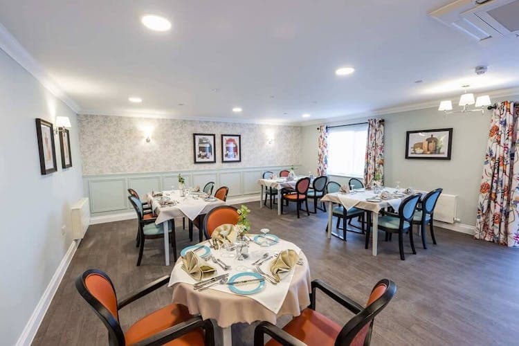 Oxbow Manor Care Home