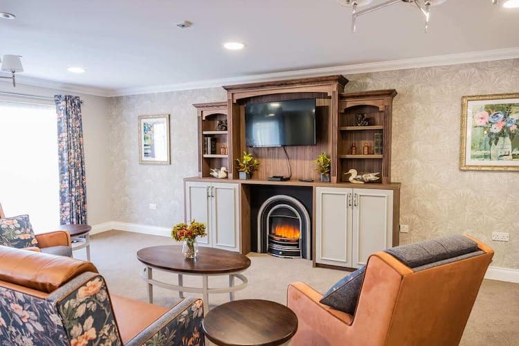 Oxbow Manor Care Home