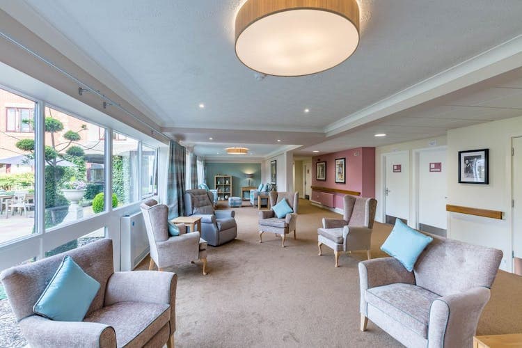 Leonard Lodge Care Home