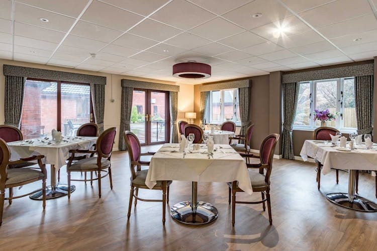 Llys-y-Tywysog Care Home