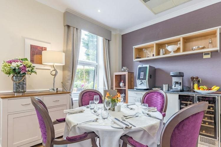 Queens Court Care Home