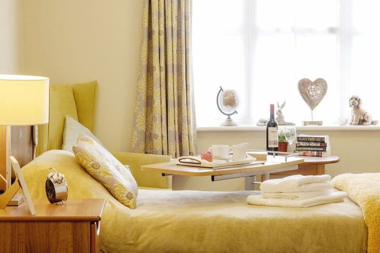 De Lucy House Care Home
