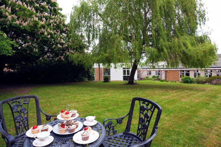 Oaklands House Care Home
