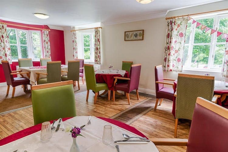 Hollyfields Care Home
