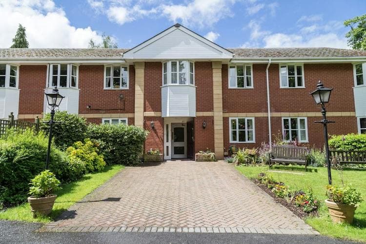 Hollyfields Care Home