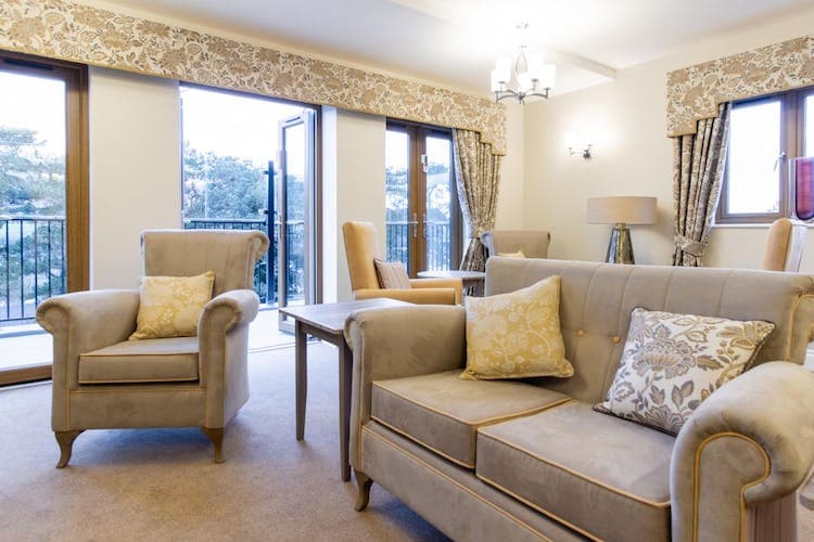 Holly Oak Care Home