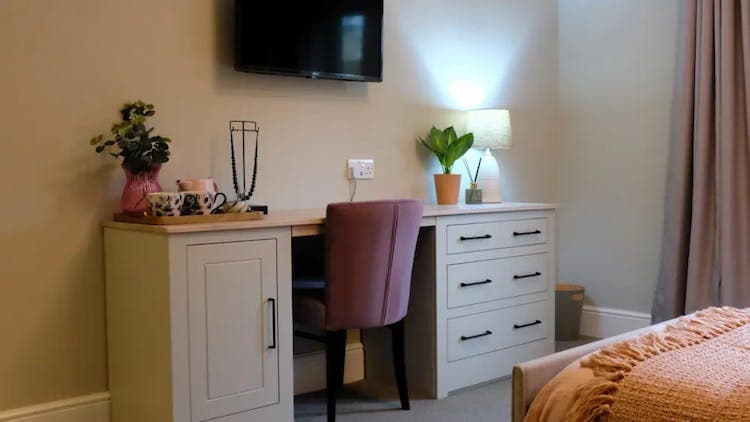 Oakmoor Lodge Care Home