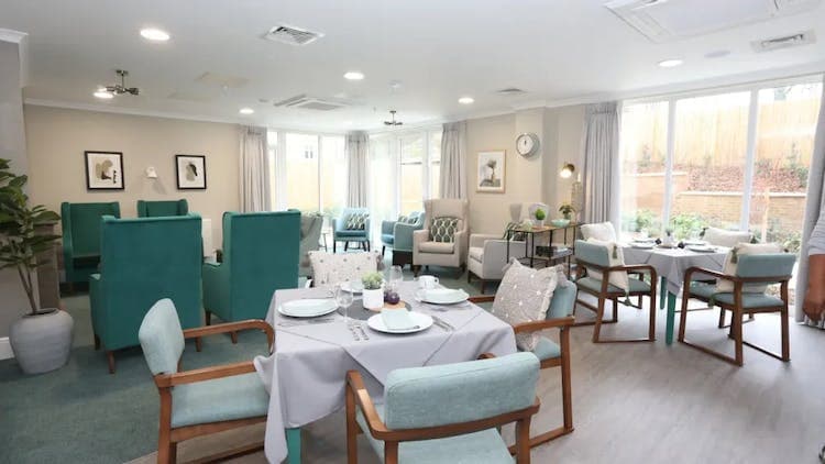 Oakmoor Lodge Care Home