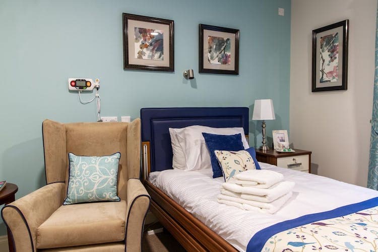 Holly Oak Care Home
