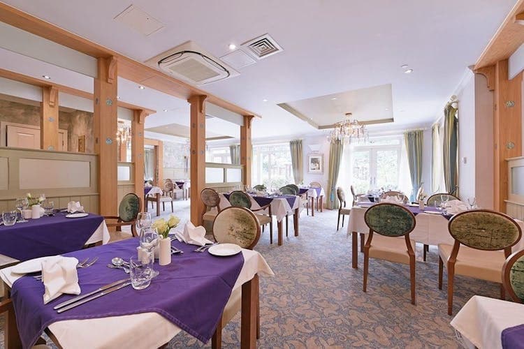 Coombe Hill Manor Care Home