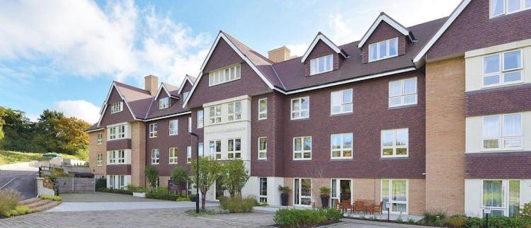 Chertsey Parklands Manor Care Home