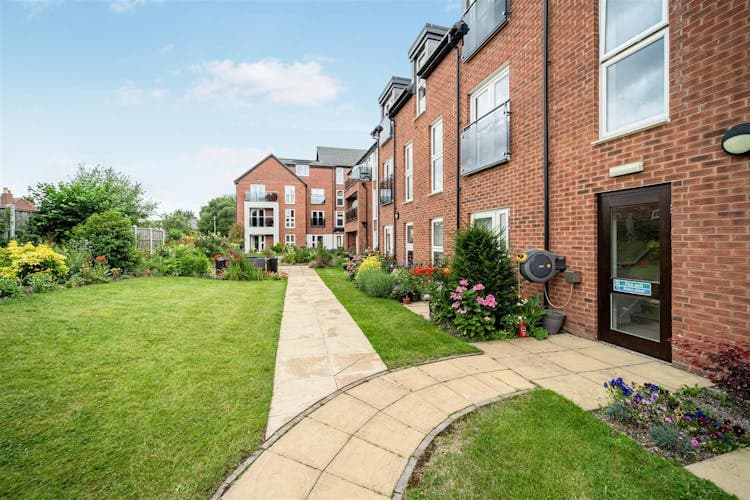 Algar Court - Resale