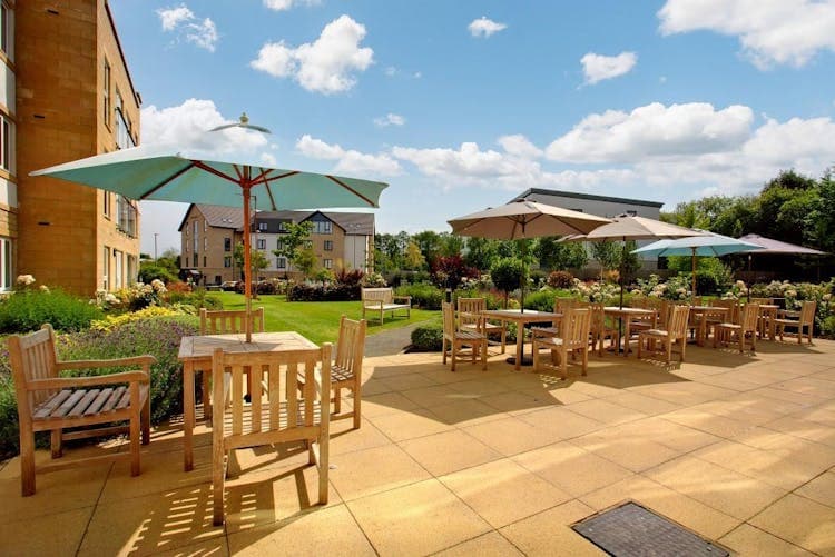 Chesterton Court - Resale