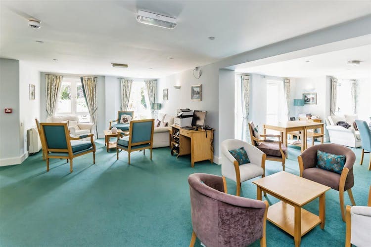 Eadhelm Court - Resale