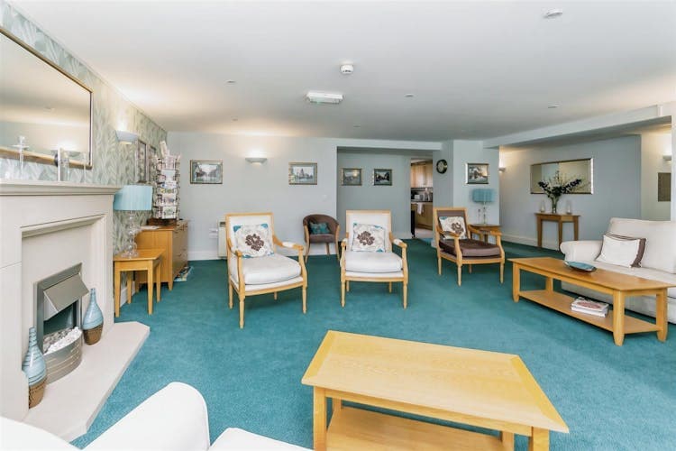 Eadhelm Court - Resale