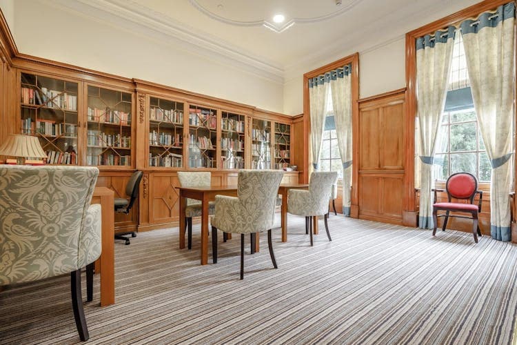 Kenton Lodge - Resale