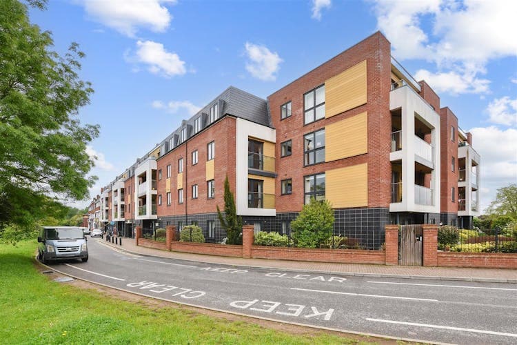Landmark Place - Resale