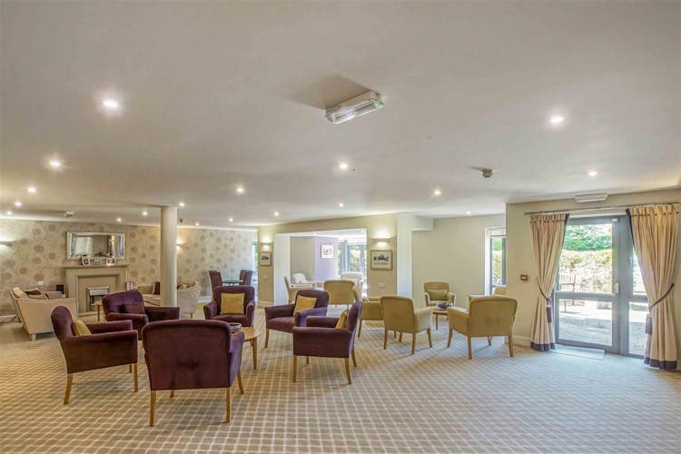 Mandeville Court - Resale