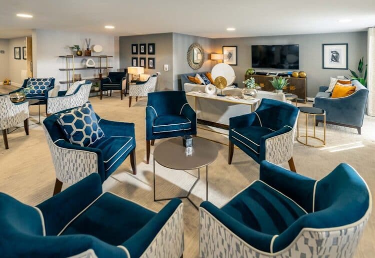 Kingfisher Court