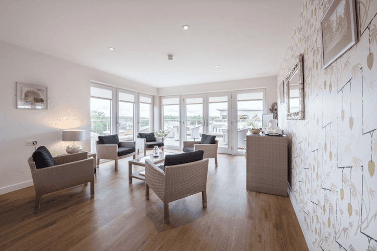 Lyle Court - Resale