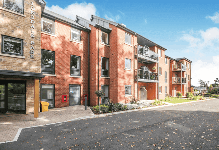 Lonsdale Park - Resale