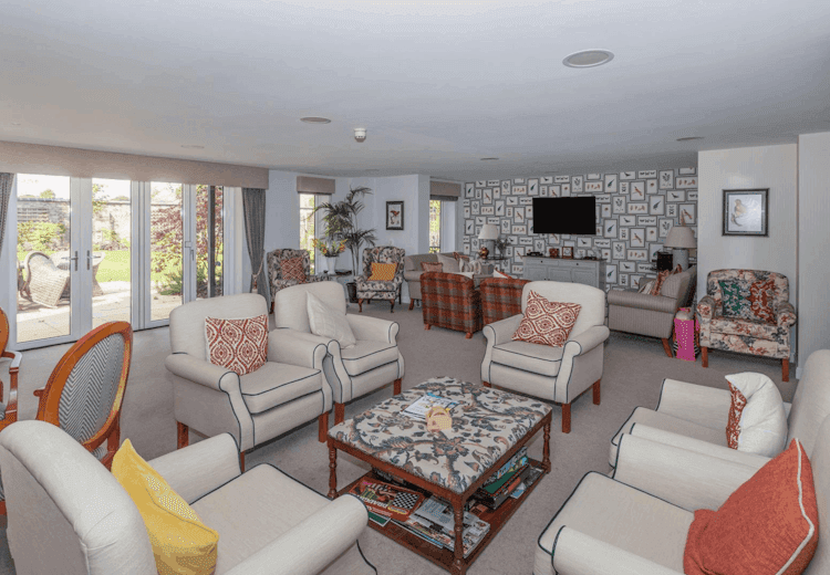 Lonsdale Park - Resale