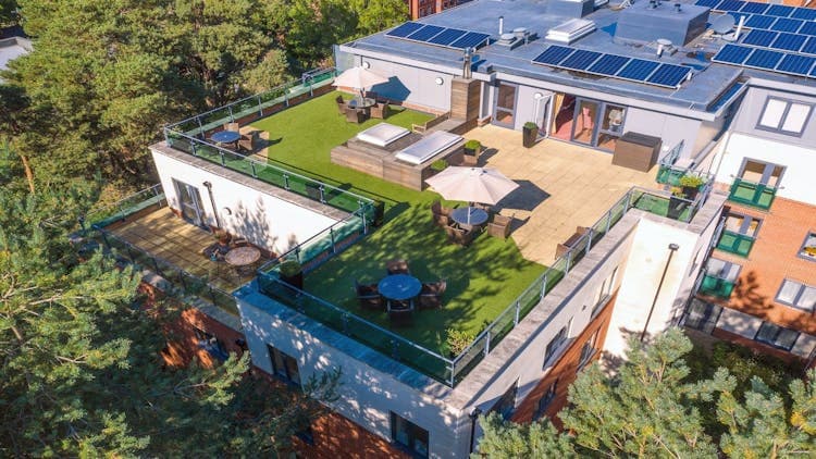 Stokes Lodge