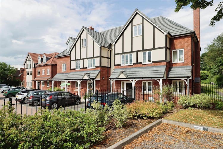 Summerfield Place - Resale