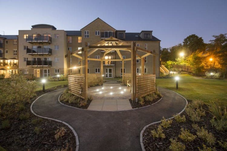Thackrah Court - Resale
