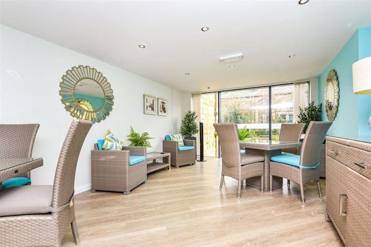 Williamson Court - Resale