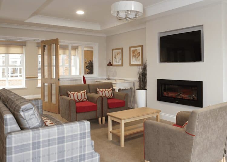 Parris Lawn Care Home