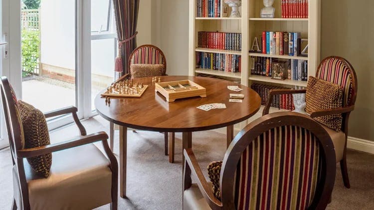 South Lodge Care Home