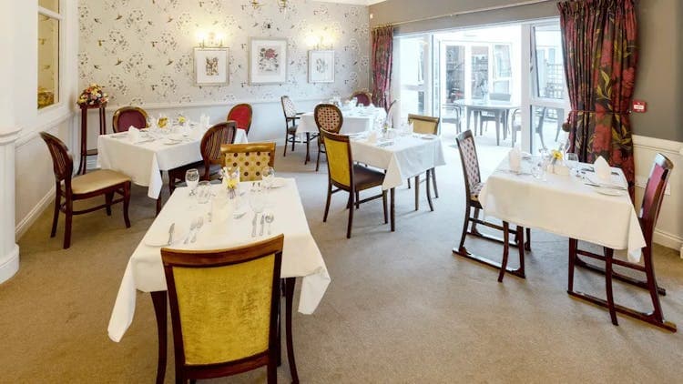 South Lodge Care Home