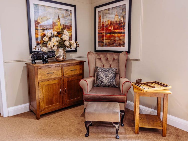 Red Oaks Care Home
